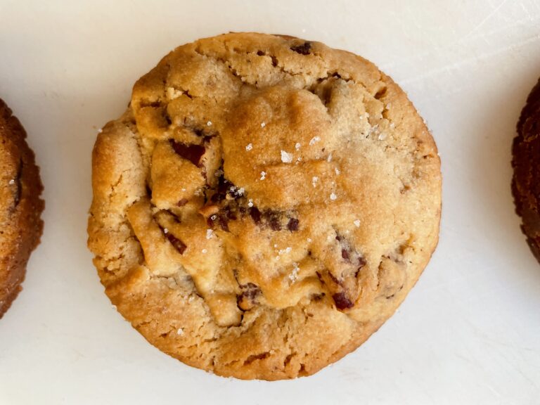 COOKIE ÉCLATS DE NOIX COEUR CHOCOLAT